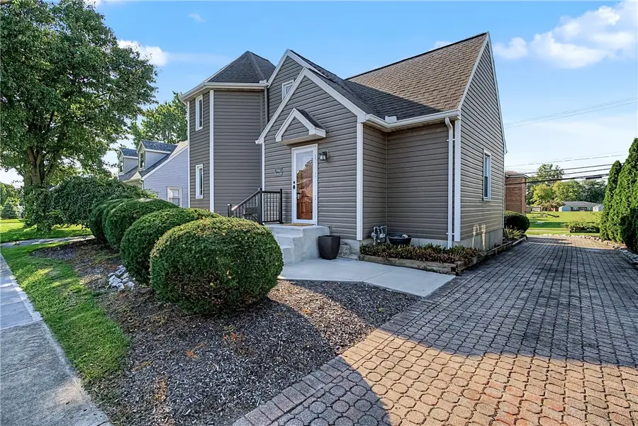 640 W Main Street, Tipp City, OH 45371 - #2