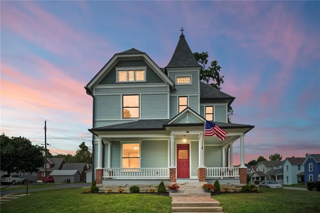 17 Jefferson Street, Brookville, OH 45309 - #1
