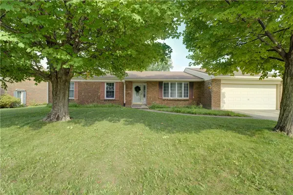 1381 Oaktree Drive, Greenville, OH 45331