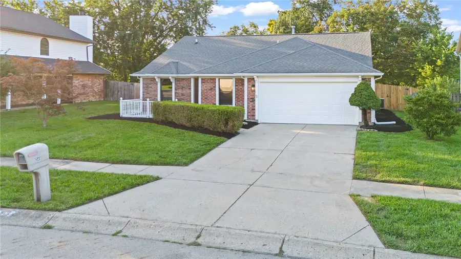 8349 Chinaberry Place, Huber Heights, OH 45424 - #2