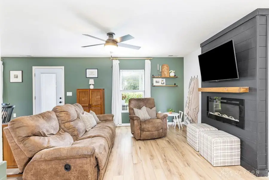 104 Honeysuckle Way, Eaton, OH 45320 - #2