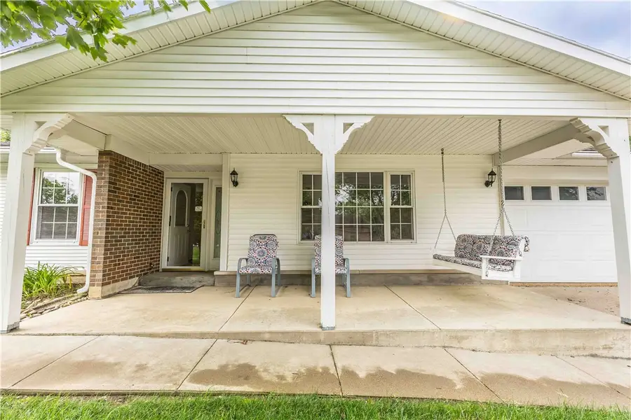 1105 Sherwood Forest Drive, West Carrollton, OH 45449 - #2