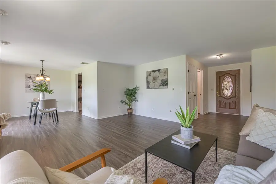 165 Finsbury Lane, Troy, OH 45373 - #3