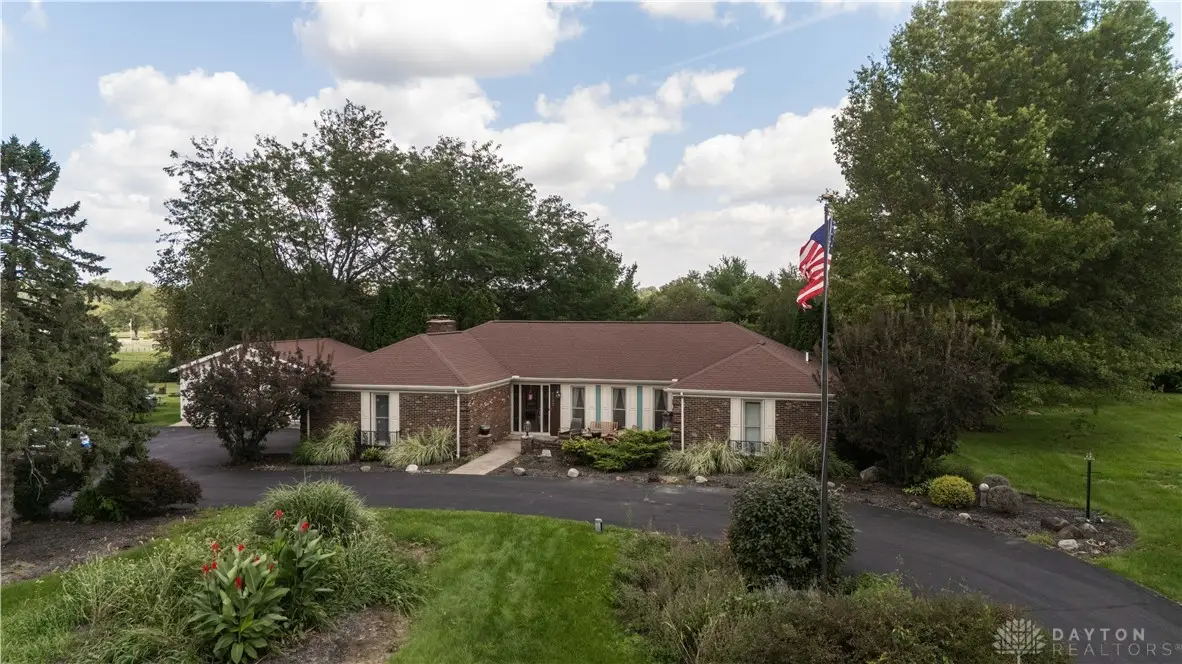 6300 Plateau Drive, Springfield, OH 45502 - #1