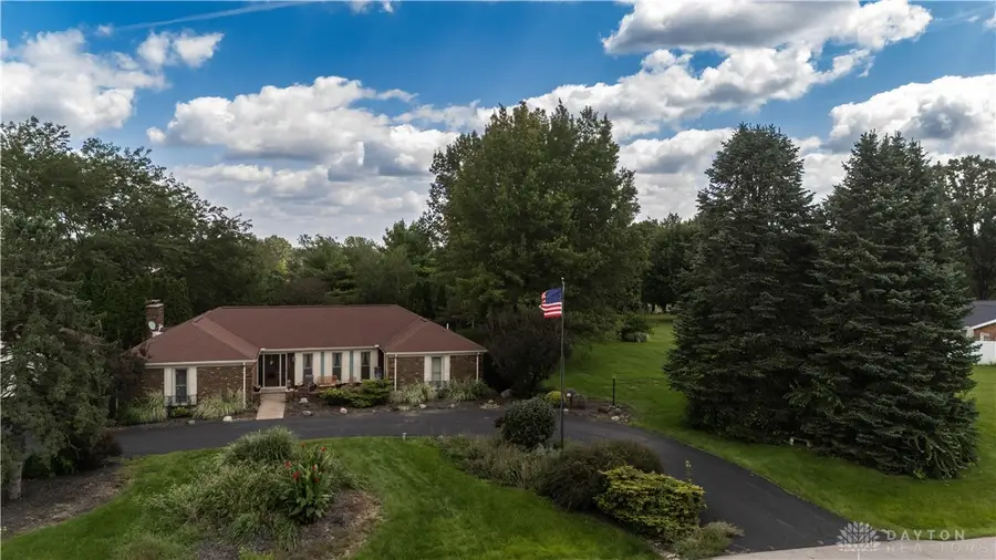 6300 Plateau Drive, Springfield, OH 45502 - #2