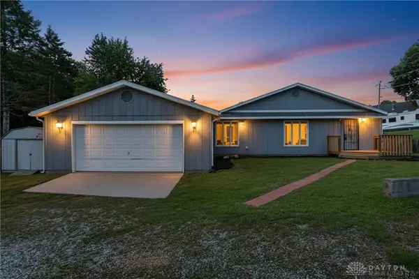 463 Towpath Trail, Piqua, OH 45356