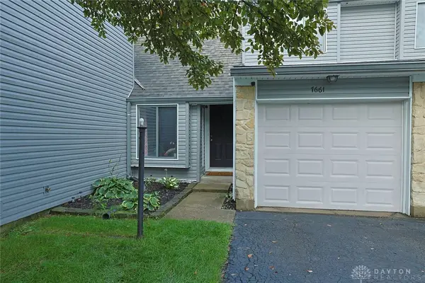7661 Brams Hill Drive, Washington Twp, OH 45459