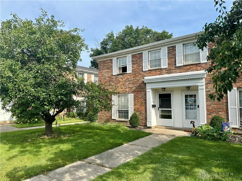 813 Clareridge Lane, Centerville, OH 45458 - #1
