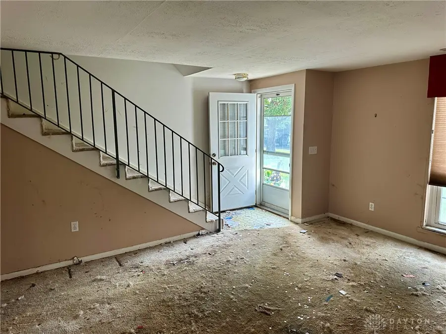 813 Clareridge Lane, Centerville, OH 45458 - #3