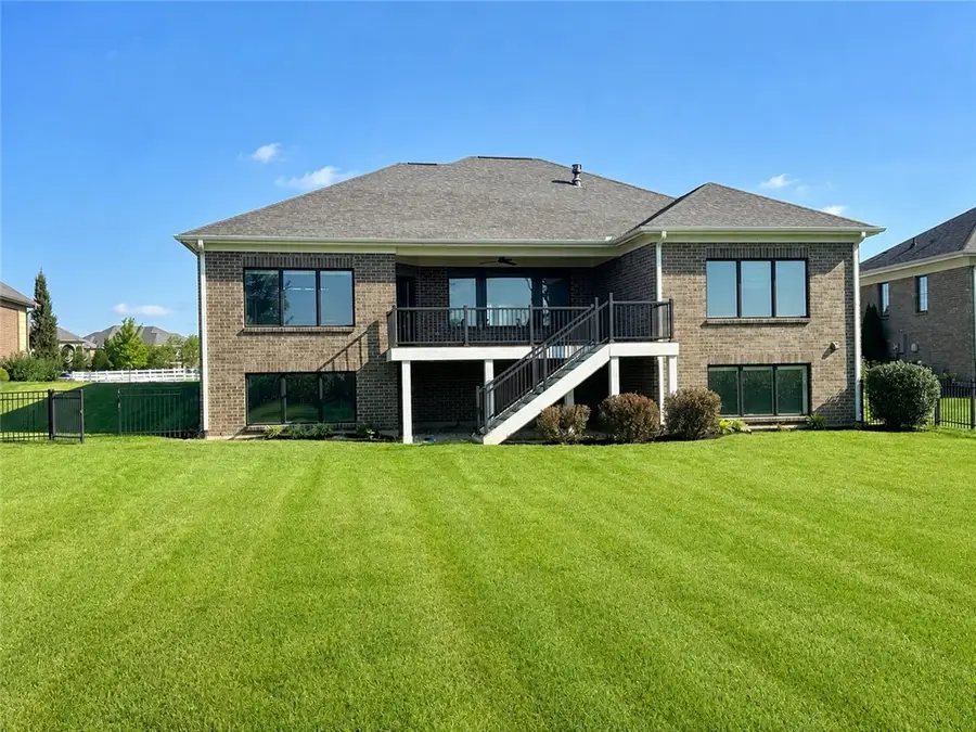1233 Stallion Run, Beavercreek, OH 45385 - #3