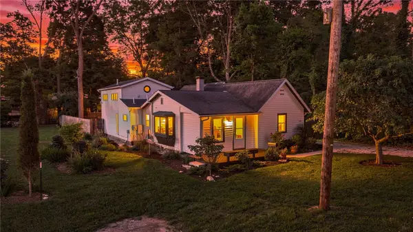 325 N High Street, Yellow Springs Vlg, OH 45387