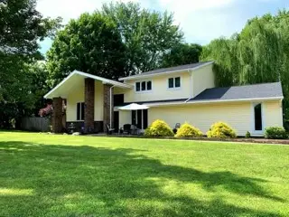 555 Briarwood Court, Troy, OH 45373