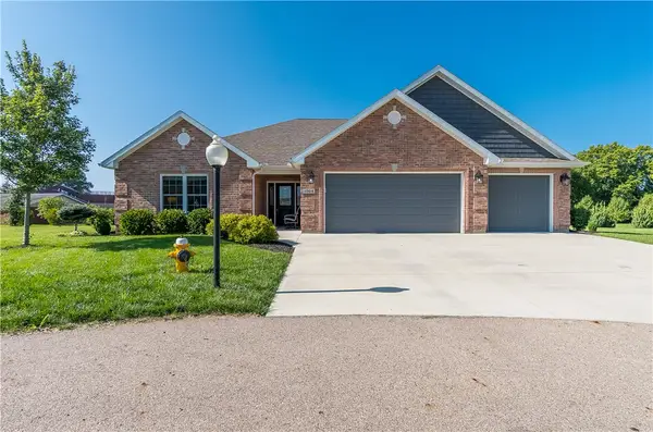 1004 Plymouth Court, Troy, OH 45373
