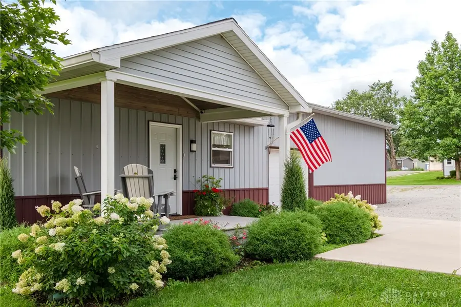 213 E Lawn Avenue, Saint Paris, OH 43072 - #3