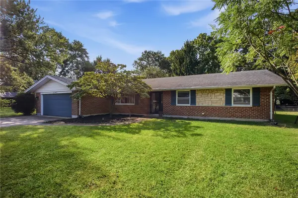 1032 Hyde Park Drive, Centerville, OH 45429