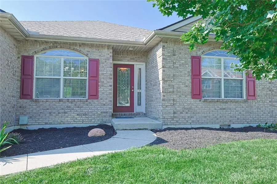 6016 Oak Ridge Drive, Huber Heights, OH 45424 - #3