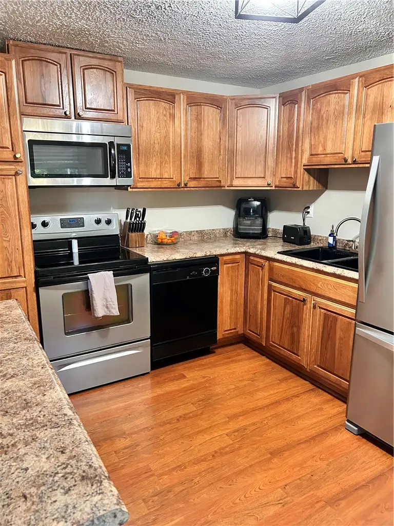 614 Maple Hill Drive, Dayton, OH 45449 - #2