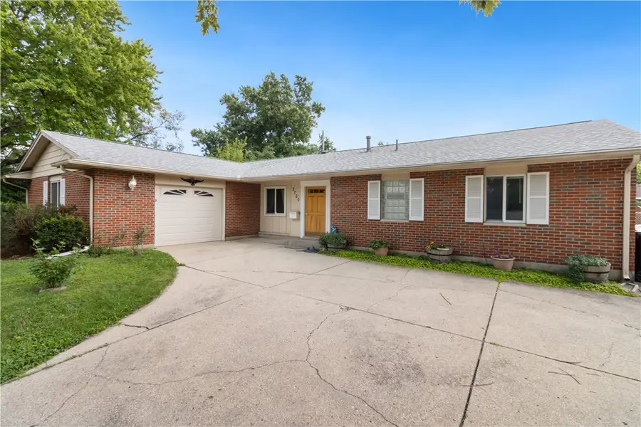 5760 Burkhardt Road, Dayton, OH 45431 - #3