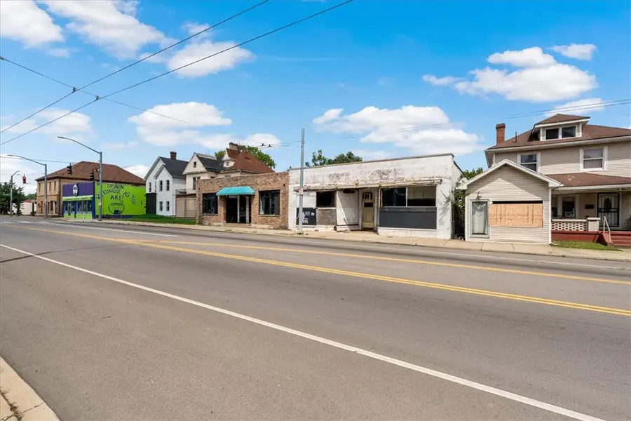 2212 N Main Street, Dayton, OH 45405 - #2