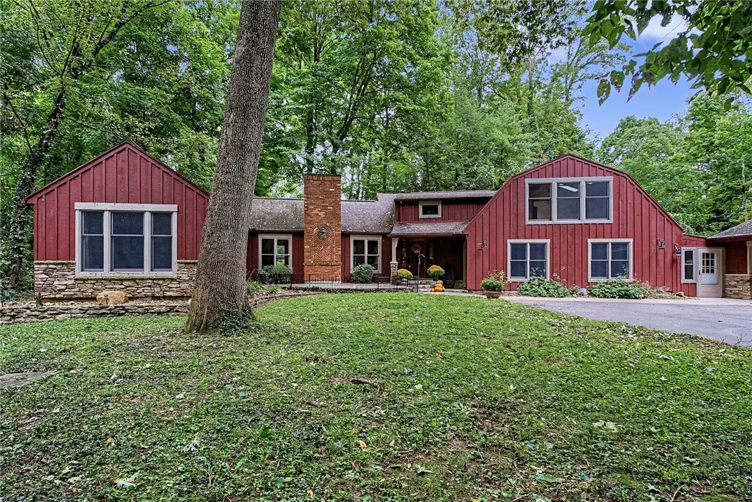 195 Colonial Lane, Dayton, OH 45429 - #1