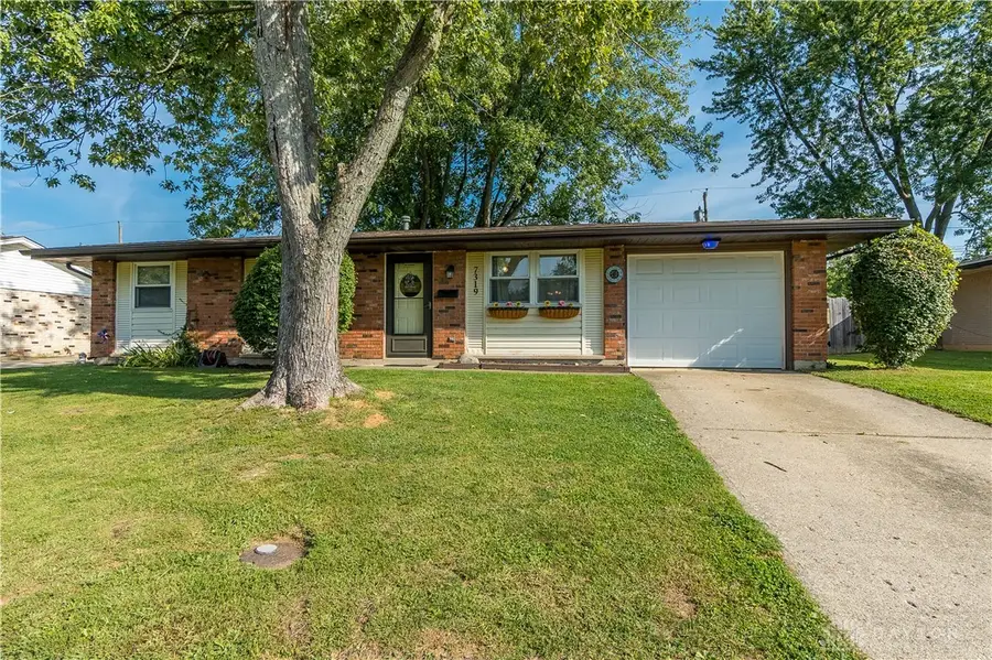 7319 Belle Plain Drive, Dayton, OH 45424 - #2