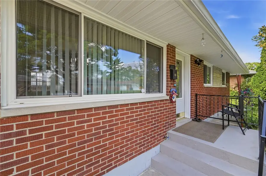 451 Mcguerin Street, Dayton, OH 45431 - #3