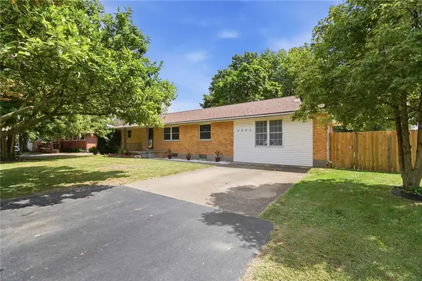 5668 Bellefontaine Road, Huber Heights, OH 45424