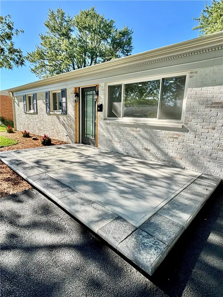 215 Keller Court, Englewood, OH 45322 - #3