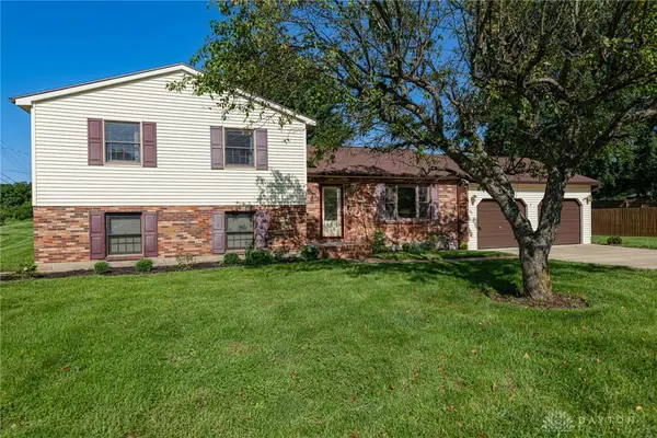 915 N Fairfield Road, Beavercreek, OH 45434