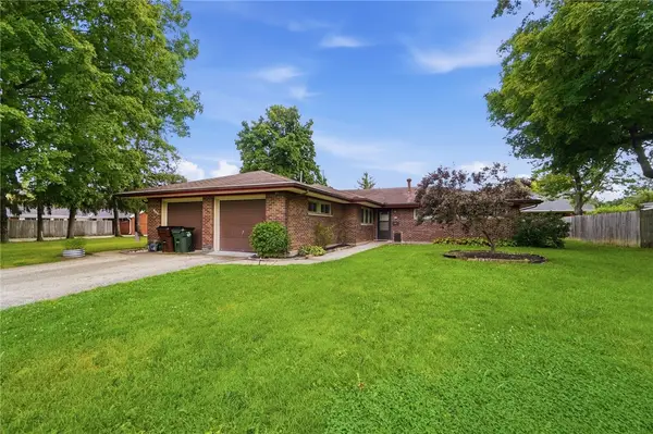 850-854 Dorothy Lane, Kettering, OH 45419
