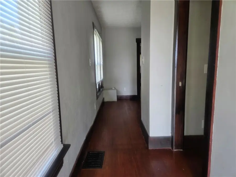 250 S Harbine Avenue, Dayton, OH 45403 - #2