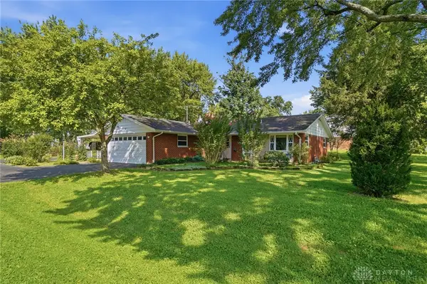 2798 Coldsprings Drive, Beavercreek, OH 45434