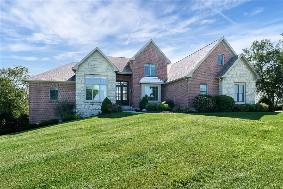 7828 Country View Lane, Brookville, OH 45309 - #1