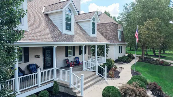 5512 Charleston Woods Drive, Liberty Twp, OH 45044