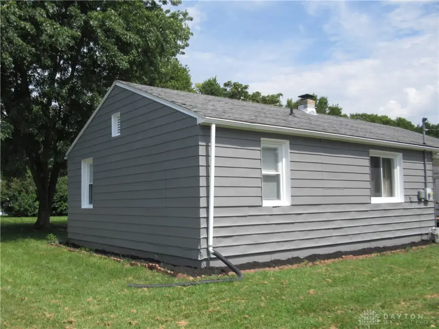 104 W 33rd, Connersville, IN 47331 - #2