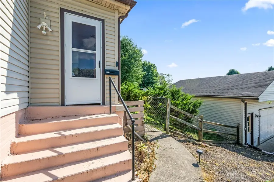 317 S Miami Avenue, Xenia, OH 45385 - #3