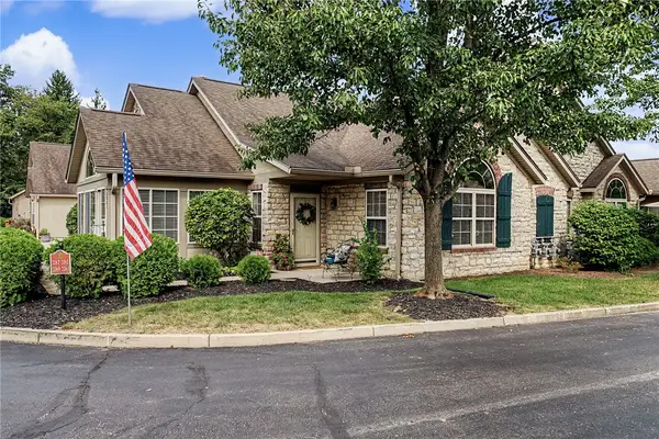 2061 Wentworth Village Drive, Bellbrook, OH 45305