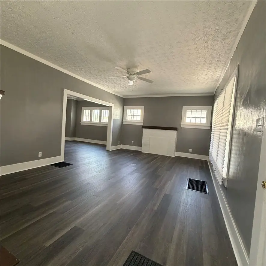 19 Sandhurst Drive, Dayton, OH 45405 - #2