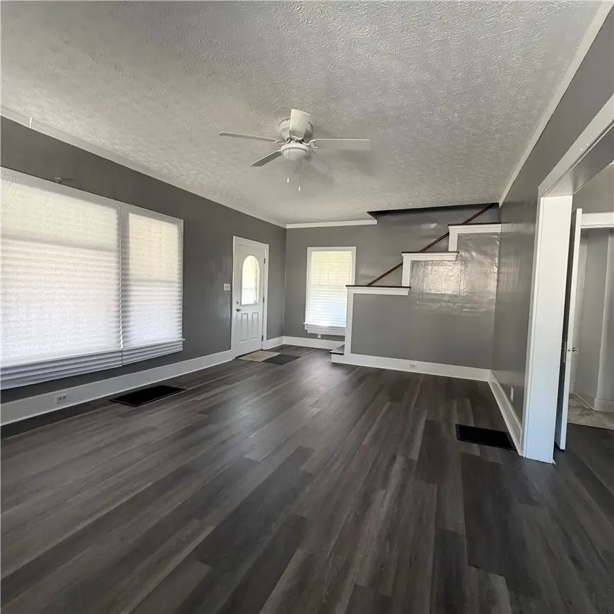 19 Sandhurst Drive, Dayton, OH 45405 - #3