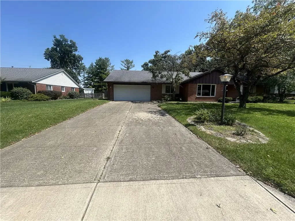 7912 Southbury Drive, Centerville, OH 45458 - #1
