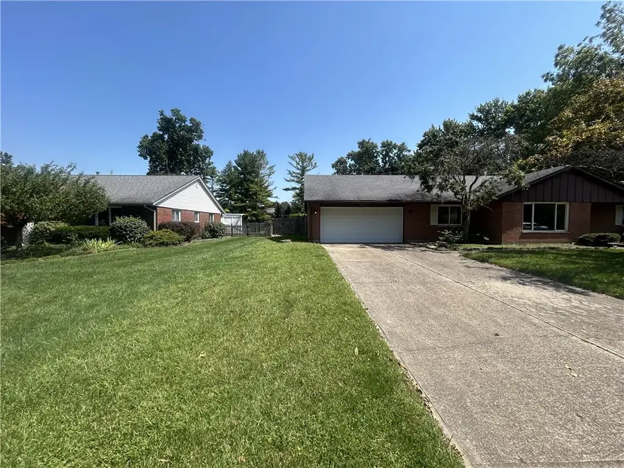 7912 Southbury Drive, Centerville, OH 45458 - #2