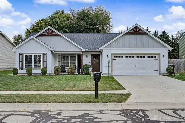 511 Colony Trail, New Carlisle, OH 45344