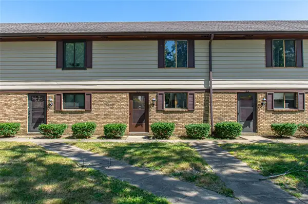 7816 Betsy Ross Circle, Centerville, OH 45459