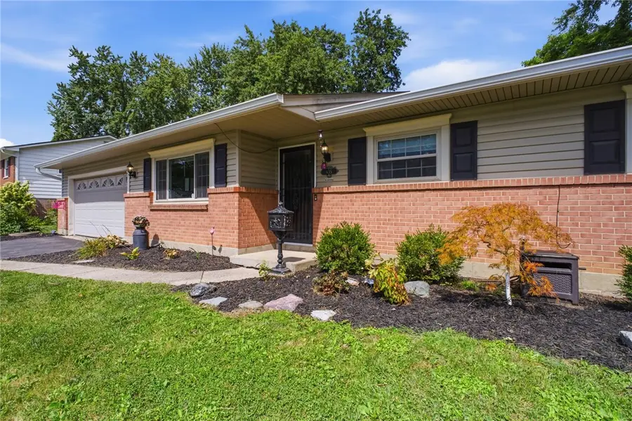 435 Crestgrove Avenue, Vandalia, OH 45377 - #2