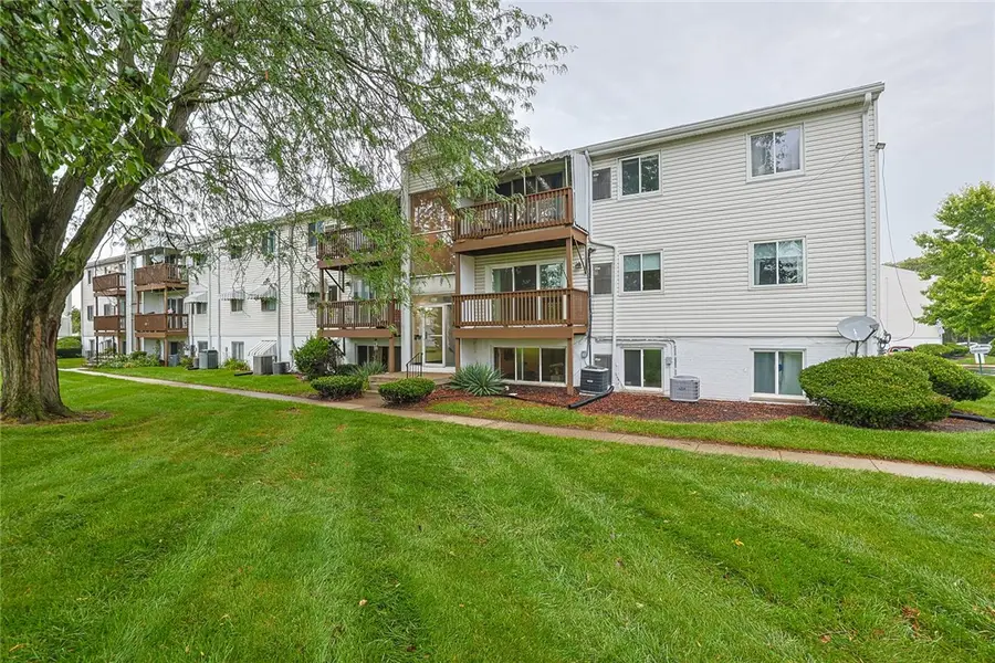 2260 Coach Drive #D, Kettering, OH 45440 - #2