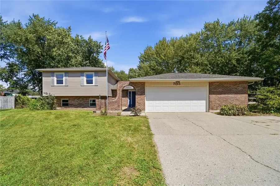 703 Bay Brooke Court, Vandalia, OH 45377 - #2
