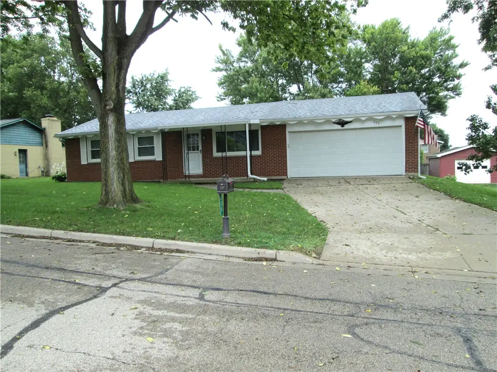 220 E Twin Street, Lewisburg, OH 45338 - #1