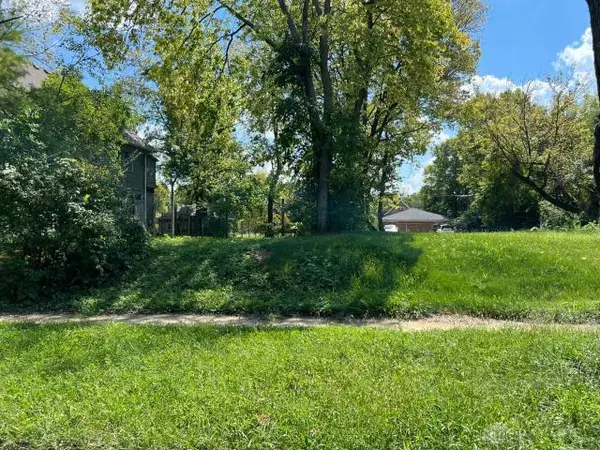 108 Cambridge Avenue, Dayton, OH 45406