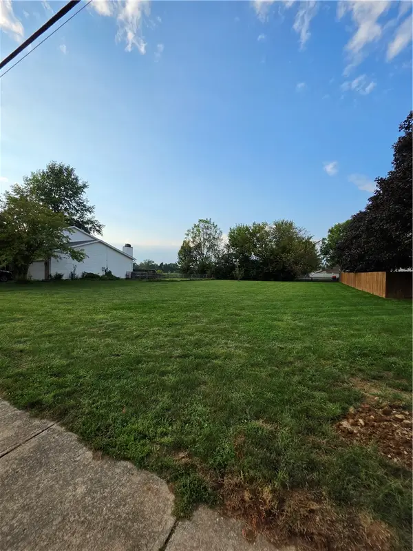 203 Shaw Road, Englewood, OH 45322