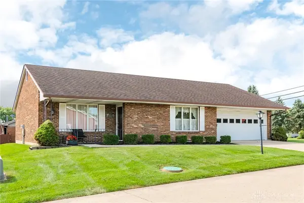 1011 Abington Place, Springfield, OH 45503